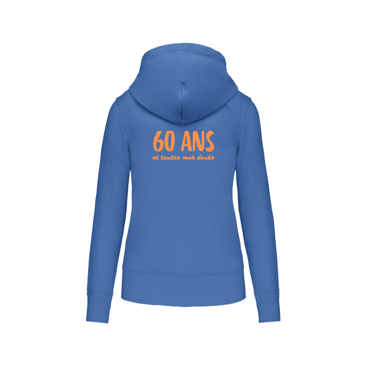 Sweat bleu personnalisé dans notre atelier normand. Coupe femme
